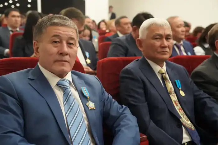 Государственные награды ко Дню Республики получили более 30 сотрудников подведомственных организаций МСХ (4)