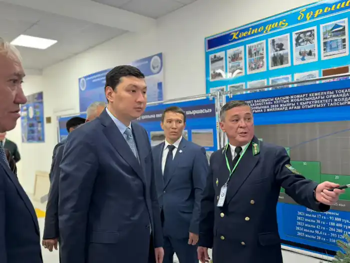 В Кегенском районе отметили День работников лесного хозяйства (8)