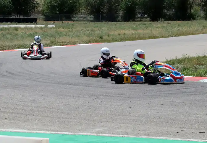 Сборная Карагандинской области победила на чемпионатах Казахстана по картингу (6)