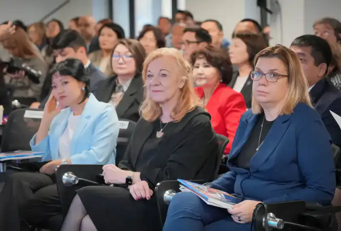 Международные эксперты обсудили перспективы интеграции искусственного интеллекта в систему высшего образования Казахстана (3)