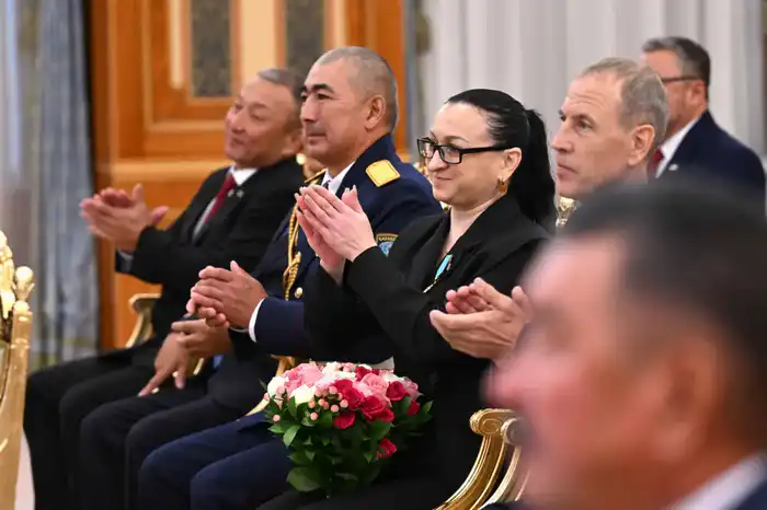 Президент поздравил спасателей с профессиональным праздником (4)