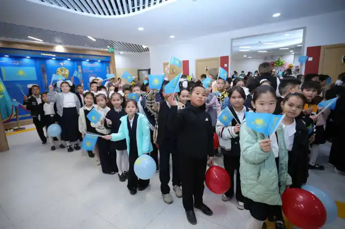 В Мангистауской области открылась одиннадцатая школа по национальному проекту «Келешек мектептері» (5)