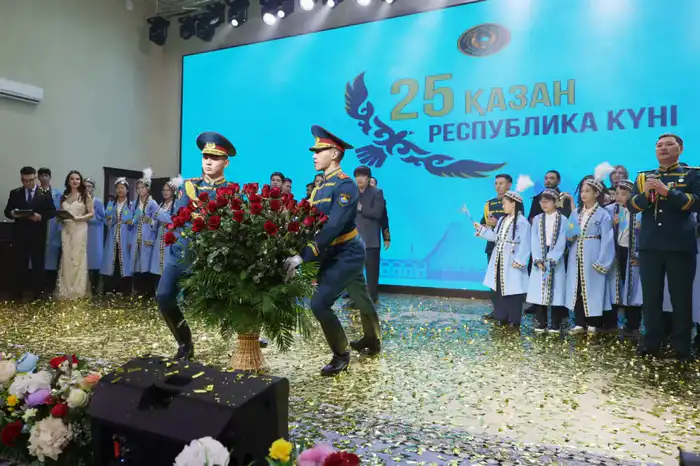 Вручены награды военнослужащим Национальной гвардии (2)