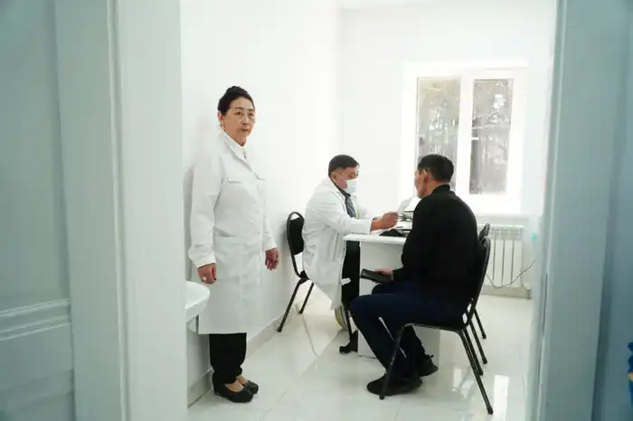 В Бурабайском районе отремонтированы медицинские объекты (4)