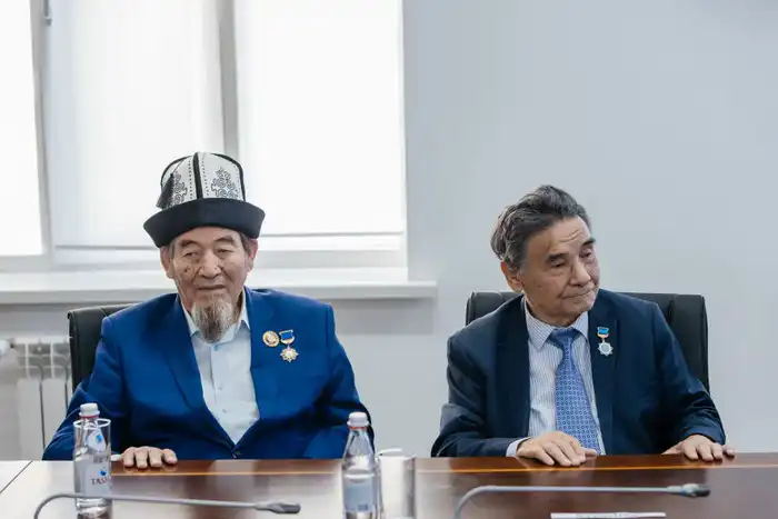 В Атырауской области обсудили вопросы реализации послания Президента (8)