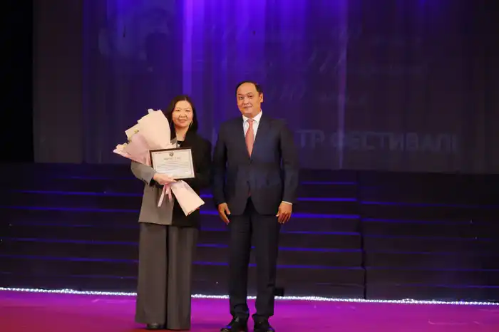 В Таразе стартовал республиканский театральный фестиваль (9)