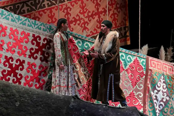 В Кызылорде показали спектакль «Абай айтқан «Еңлік-Кебек» (5)