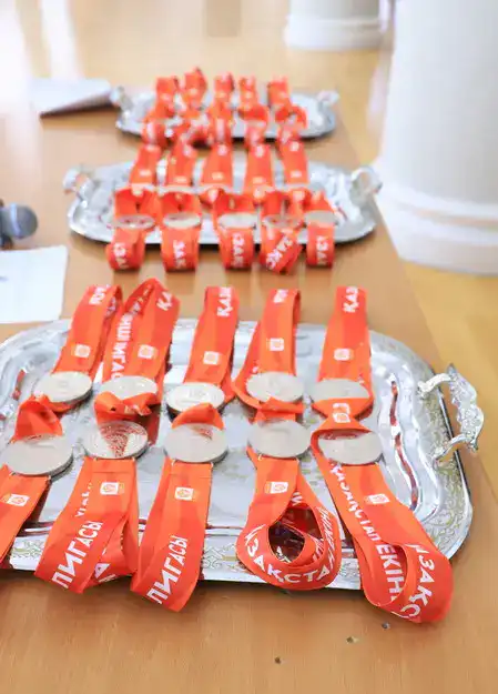 Карагандинская команда «Шахтёр-М» завоевала серебро первенства Казахстана по футболу (8)