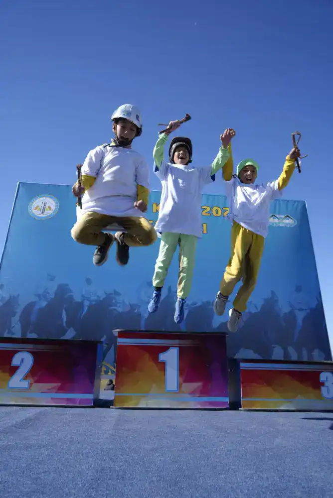 «Алтын күз – 2025»: В Кызылорде прошла республиканская байга (8)