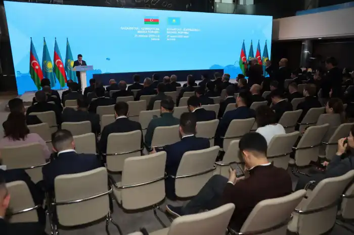 Казахстан и Азербайджан подписали 16 меморандумов и намерены удвоить товарооборот (4)