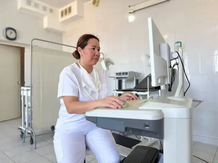 РЕНОВАЦИЯ ДЕТСКИХ ОБЛАСТНЫХ БОЛЬНИЦ: ОТКРЫВАЮТСЯ ЦЕНТРЫ КОМПЕТЕНЦИЙ, ОБНОВЛЯЕТСЯ ОБОРУДОВАНИЕ, ОБУЧАЮТСЯ КАДРЫ (2)