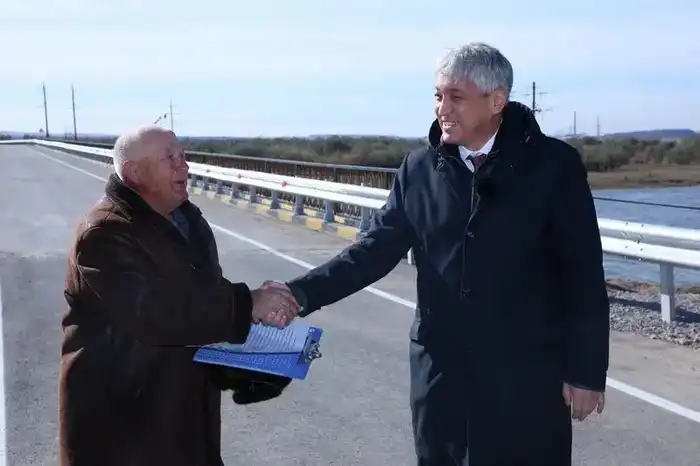 В Карагандинской области открыли новый мост через Нуру (3)