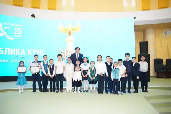 В АДГС состоялось торжественное мероприятие, посвящённое Дню Республики (2)