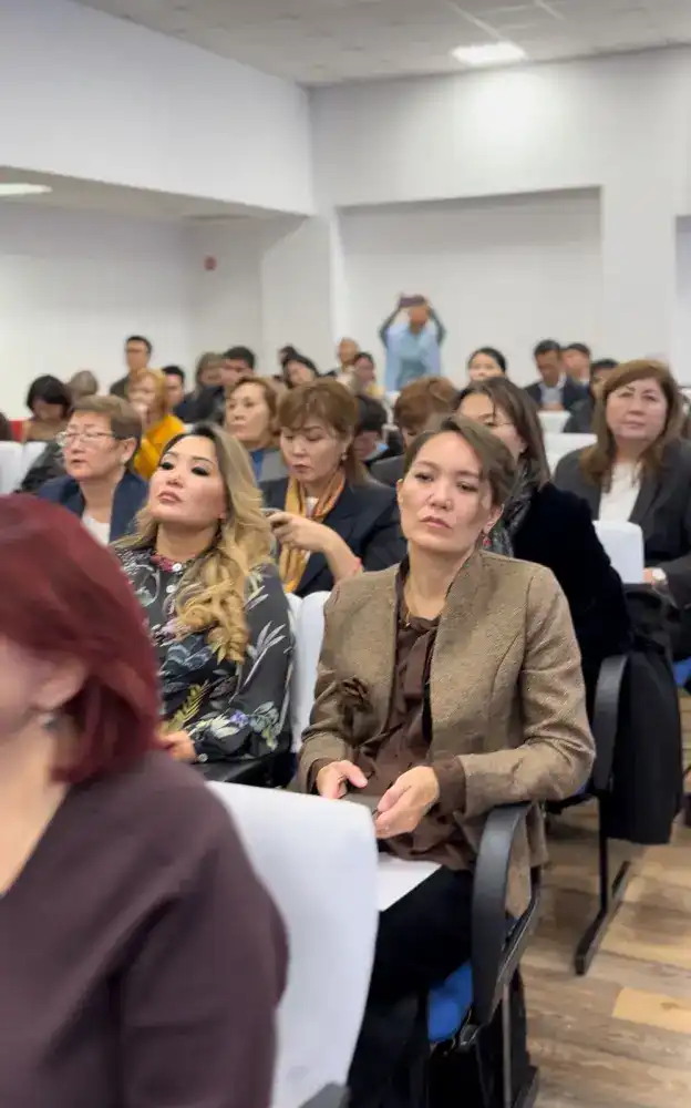 В Алматы обсудили охват вакцинацией, эпидемиологическую ситуацию и качество лабораторных услуг (3)