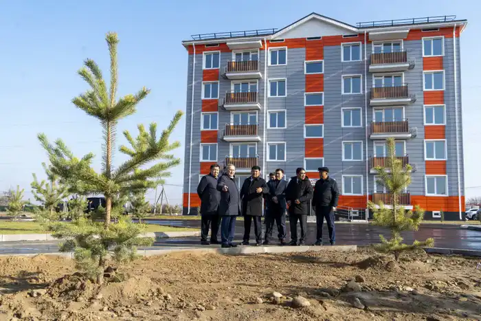 В области Жетісу сдали в эксплуатацию дом для медиков и педагогов (5)