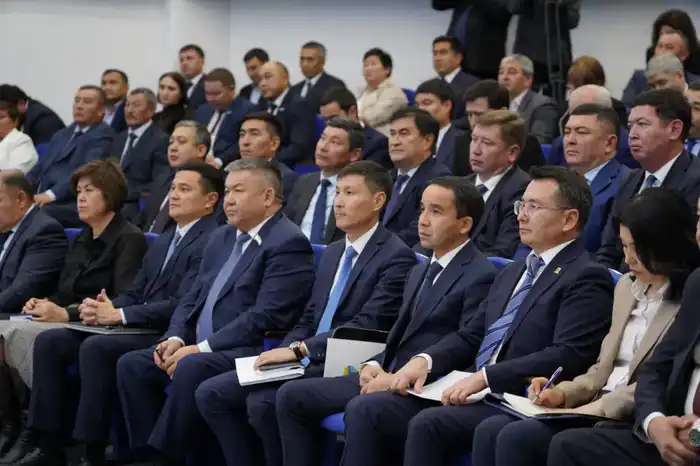 Советник Президента провёл встречу в Акмолинской области по разъяснению стратегических направлений Послания Главы государства (4)