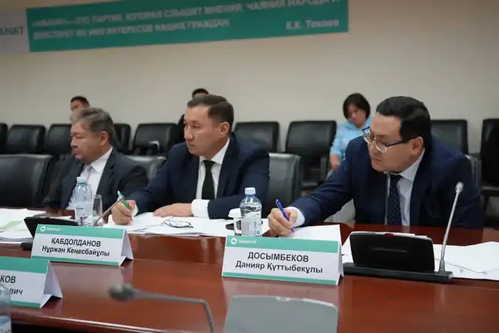 АО «Жасыл даму» представило отчет и новые инициативы на заседании Экологического совета при партии «AMANAT» (4)