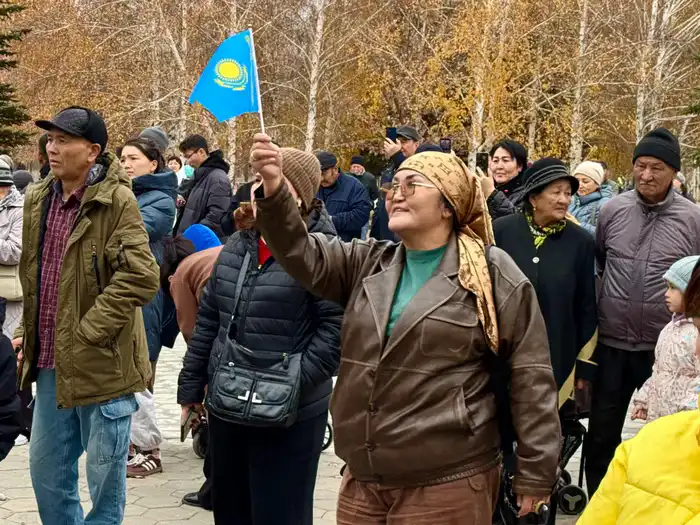 В столичном парке «Жеруйык» широко отметили День Республики (5)