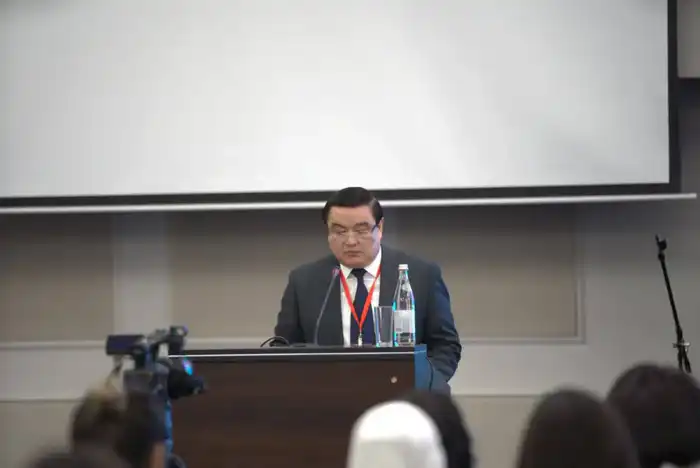 В АЛМАТЫ СОСТОЯЛАСЬ КОНФЕРЕНЦИЯ ДЕТСКИХ ВРАЧЕЙ: О ПРОФИЛАКТИКЕ ОСЛОЖНЕНИЙ И РАННЕЙ ДИАГНОСТИКЕ (4)