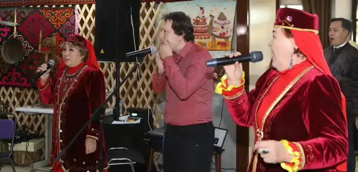 «Под одним шаныраком»: фестиваль дружбы и единства прошел в Астане (9)