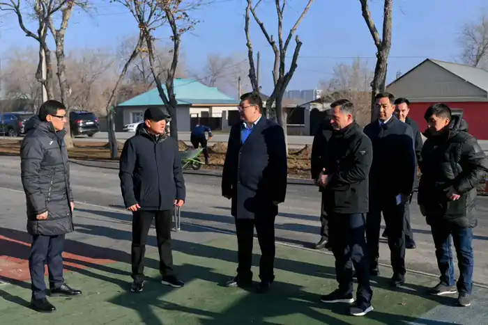 В Семее в микрорайоне «Юность» строится современное общественное пространство (4)