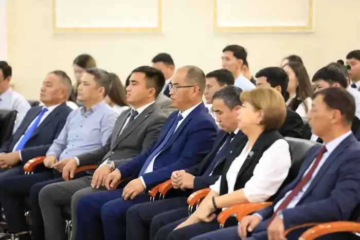 Советник Президента встретился с сельскими акимами Актюбинской области (5)