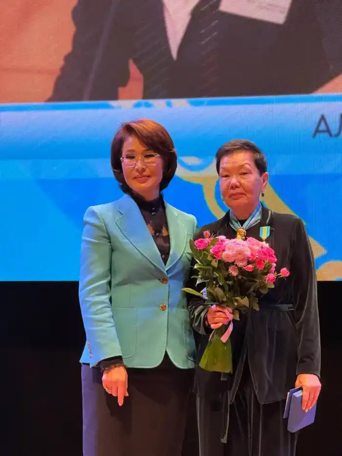 В АСТАНЕ СОСТОЯЛАСЬ ЦЕРЕМОНИЯ НАГРАЖДЕНИЯ ЛУЧШИХ РАБОТНИКОВ ЗДРАВООХРАНЕНИЯ СТРАНЫ (2)