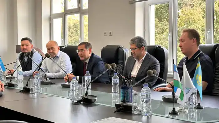 ТРАВМАТОЛОГИ И ОРТОПЕДЫ КАЗАХСТАНА ПРОВОДЯТ ИННОВАЦИОННЫЕ МАСТЕР-КЛАССЫ В ТАШКЕНТЕ (6)