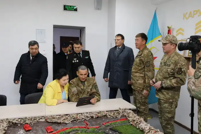 Депутаты изучили практическую реализацию законодательных норм в сфере воинской службы (4)