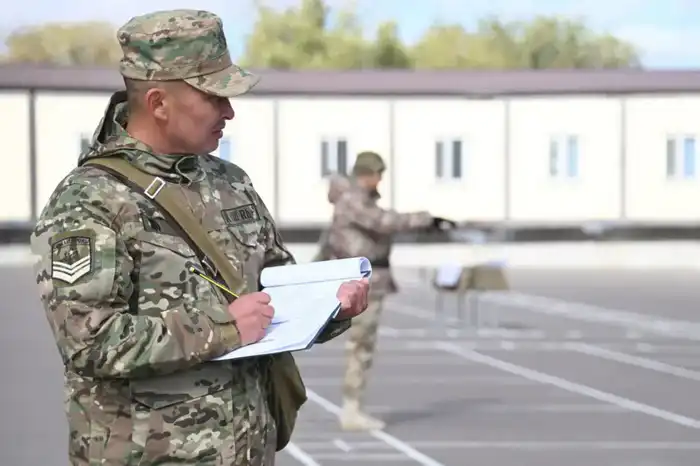 В Вооруженных силах проходит итоговая проверка боевой готовности (2)