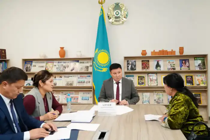 ТУРКЕСТАН: НА ЛИЧНОМ ПРИЕМЕ ОЗВУЧИЛИ ПРОБЛЕМЫ (3)