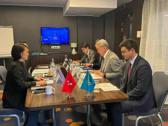 Укрепление таможенного сотрудничества (2)