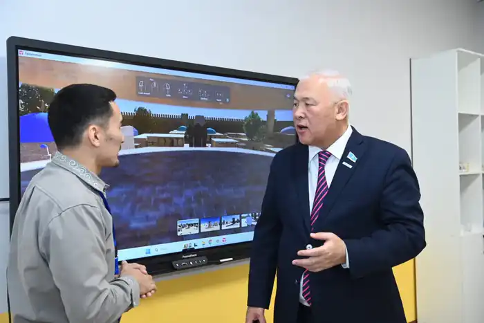 Глава региона представил делегации Абайской области новые объекты (8)