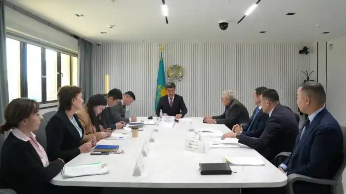 Министр экологии провёл личный приём граждан (5)