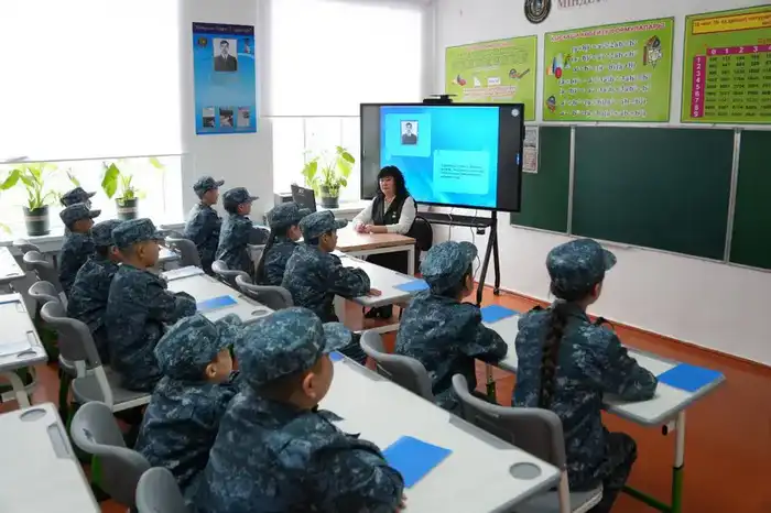 «Закон и порядок»: в одной из школ Бухар-Жырауского района открылся специализированный класс «Жас сақшы» (4)