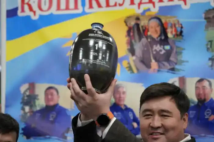 Столичные спортсмены, ставшие лучшими на Кубке мира по стрельбе из лука, вернулись домой (4)