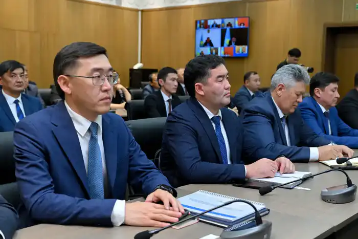 Состоялась встреча по реализации Послания Президента (10)