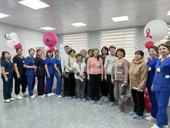 Женщины из района Алтай прошли бесплатное медицинское обследование (3)