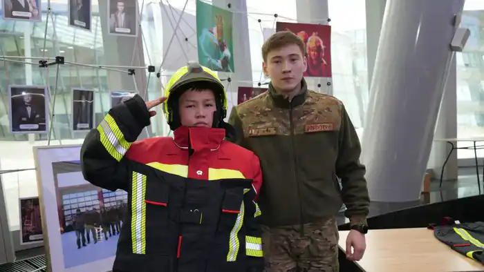 МЧС и театр объединяются ради безопасного будущего детей (10)