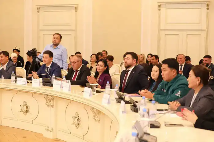 В Мангистау обсудили работу региона в проекте «Ассамблея. Парламент. Маслихаты» (9)