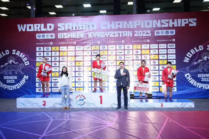 Национальная сборная Казахстана завоевала второе место на чемпионате мира по самбо (4)