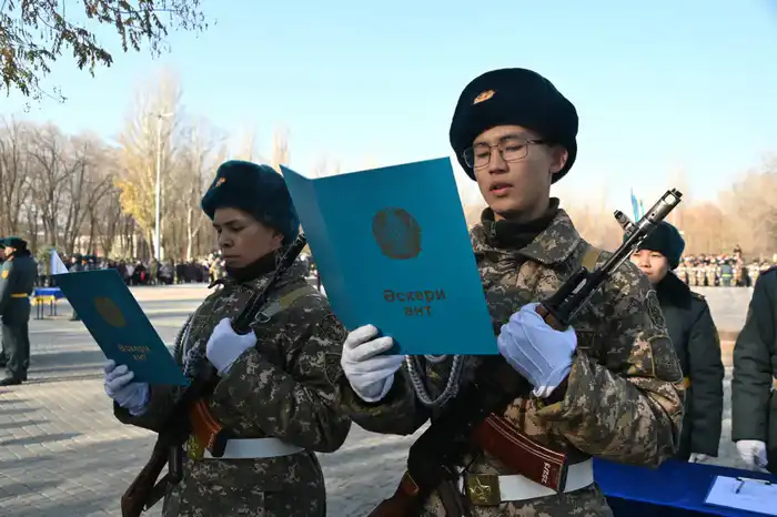 Около двух с половиной тысяч новобранцев приняли присягу в РгК «Юг» (2)