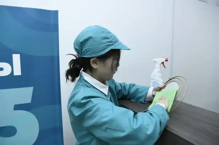 В Астане прошел конкурс «Үздік тазалаушы-2025» среди студентов колледжа (2)