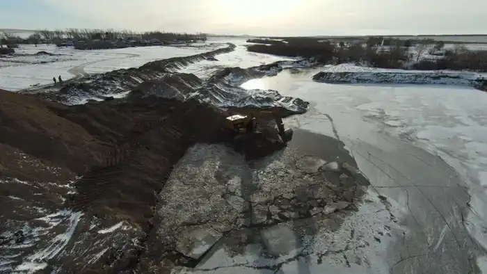 В Акмолинской области продолжается реализация масштабных противопаводковых проектов (5)