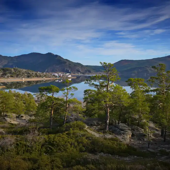 Асаин Байханов ознакомился с реализацией туристических проектов в Баянауле (4)
