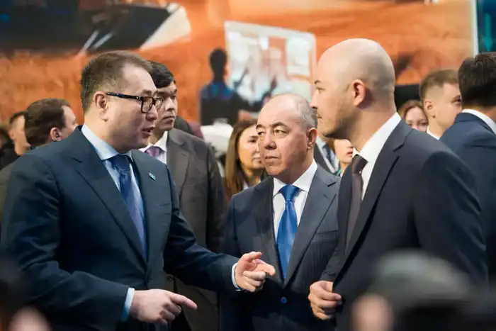 Арман Шаккалиев обозначил основные сектора для роста товарооборота с Россией до 30 млрд $ (3)