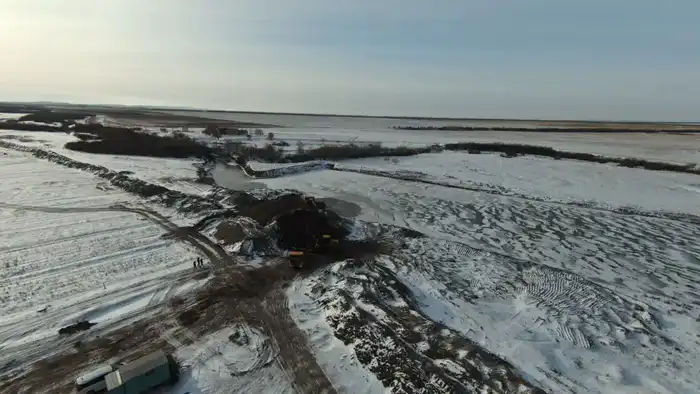 В Акмолинской области продолжается реализация масштабных противопаводковых проектов (3)