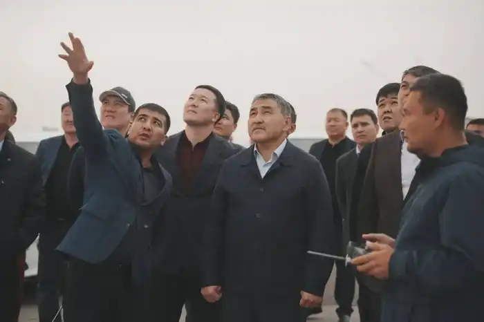 Работы по строительству соединяющих каналов для сброса изолированных водных масс в Шардаринское водохранилище ведутся в Туркестанской области (6)