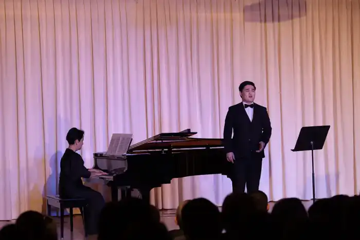 Юбилейный концерт «Анам сенсің, туған жер» в честь празднования 100-летия Нургисы Тлендиева прошел в Астане (4)