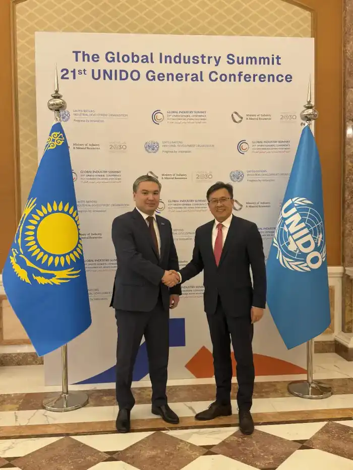Министр Ерсайын Нагаспаев принял участие в 21-й сессии Генеральной конференции ЮНИДО (5)